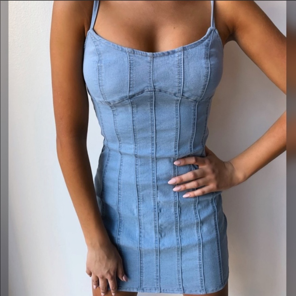 Tiger Mist Denim Dress 👗 (Sold Out online!)
